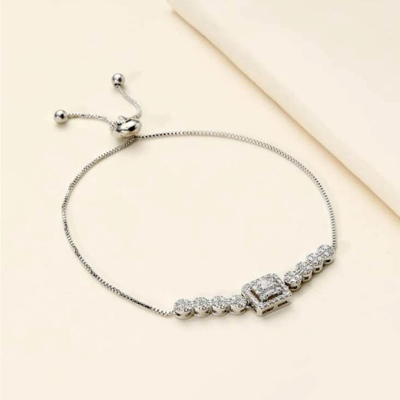 Elegant Decor Bracelet, Personalized & Fashionable, Wedding And Other Occasions - Picture 2 of 3